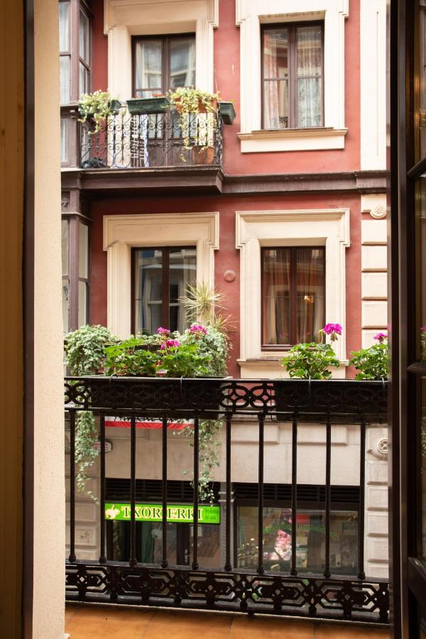 Acogedor Apartamento En El Centro Del Casco Viejo Apartment Bilbao Exterior photo