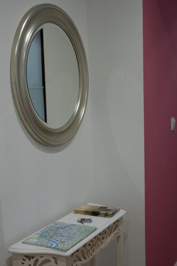 Acogedor Apartamento En El Centro Del Casco Viejo Apartment Bilbao Exterior photo